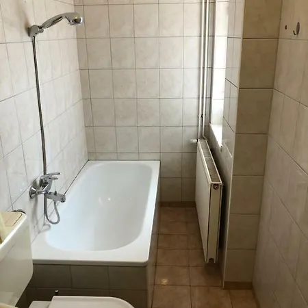 Roseman - Small Open Flat In The City Centre *