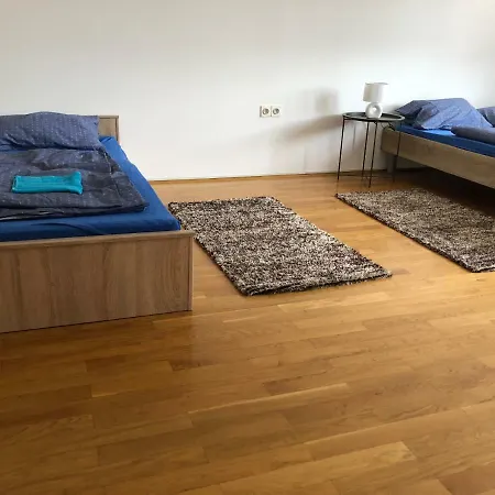 Apartamento Roseman - Small Open Flat In The City Centre Liubliana