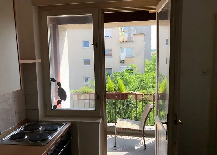 아파트 Roseman - Small Open Flat In The City Centre