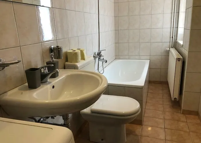 Roseman - Small Open Flat In The City Centre * ليوبليانا